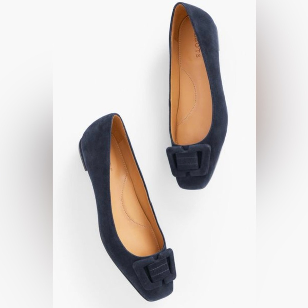 Elegant Talbots Navy Suede Heels